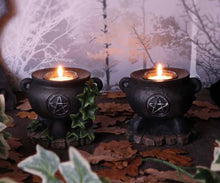 Load image into Gallery viewer, Ivy Cauldron Candle Holder